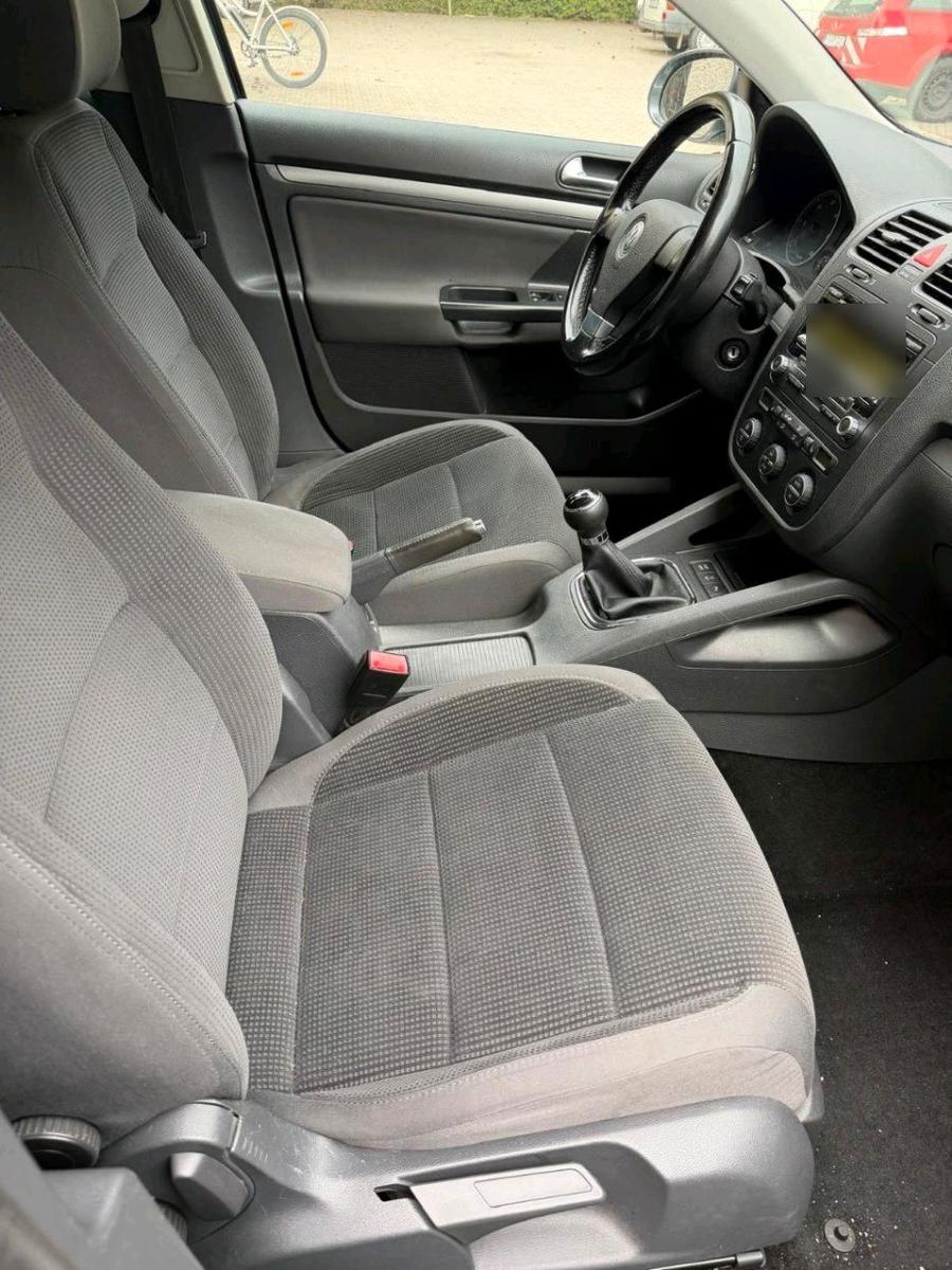 Volkswagen Golf 2009 — photo 6