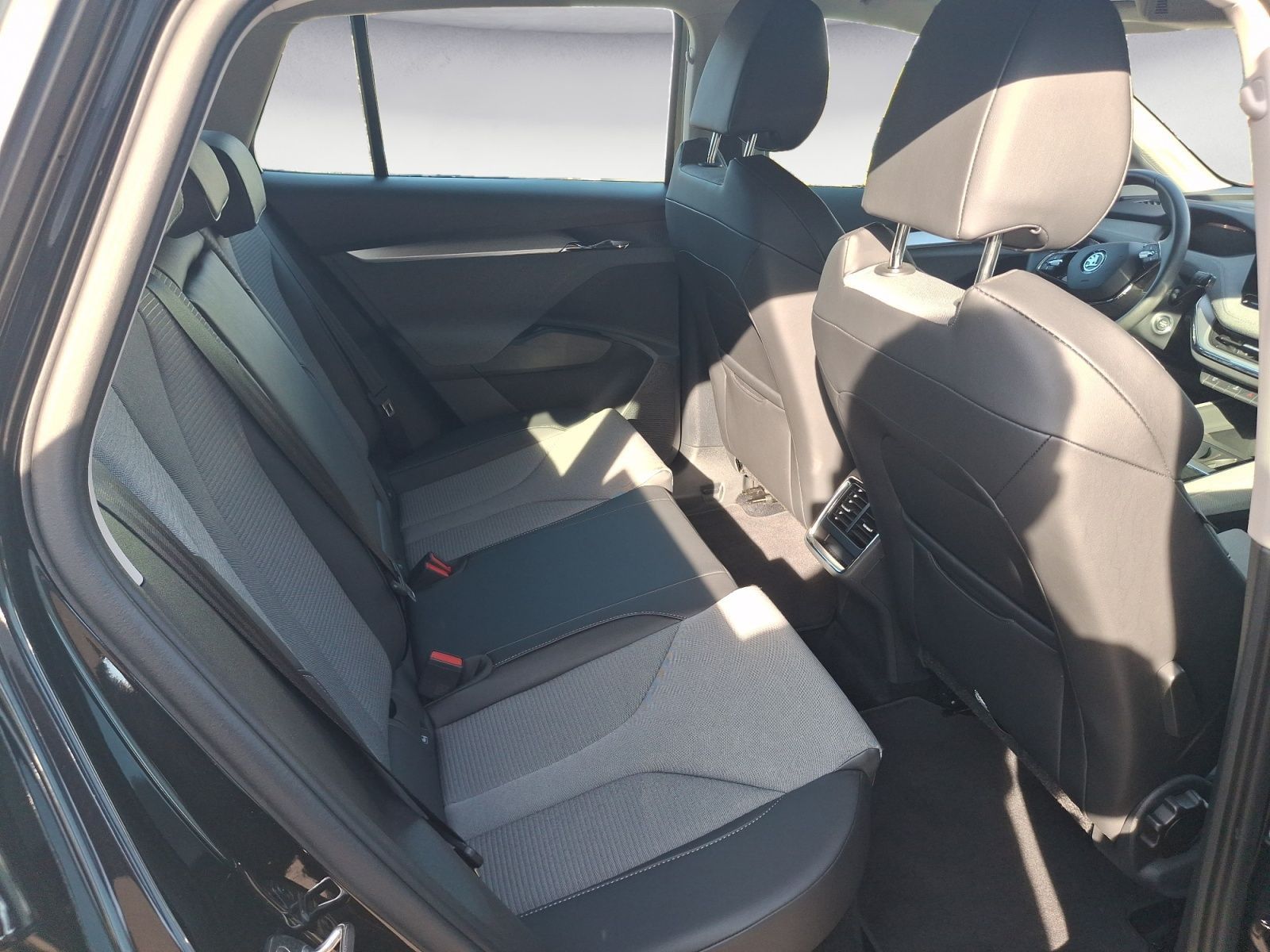 Skoda Enyaq - Bild 13