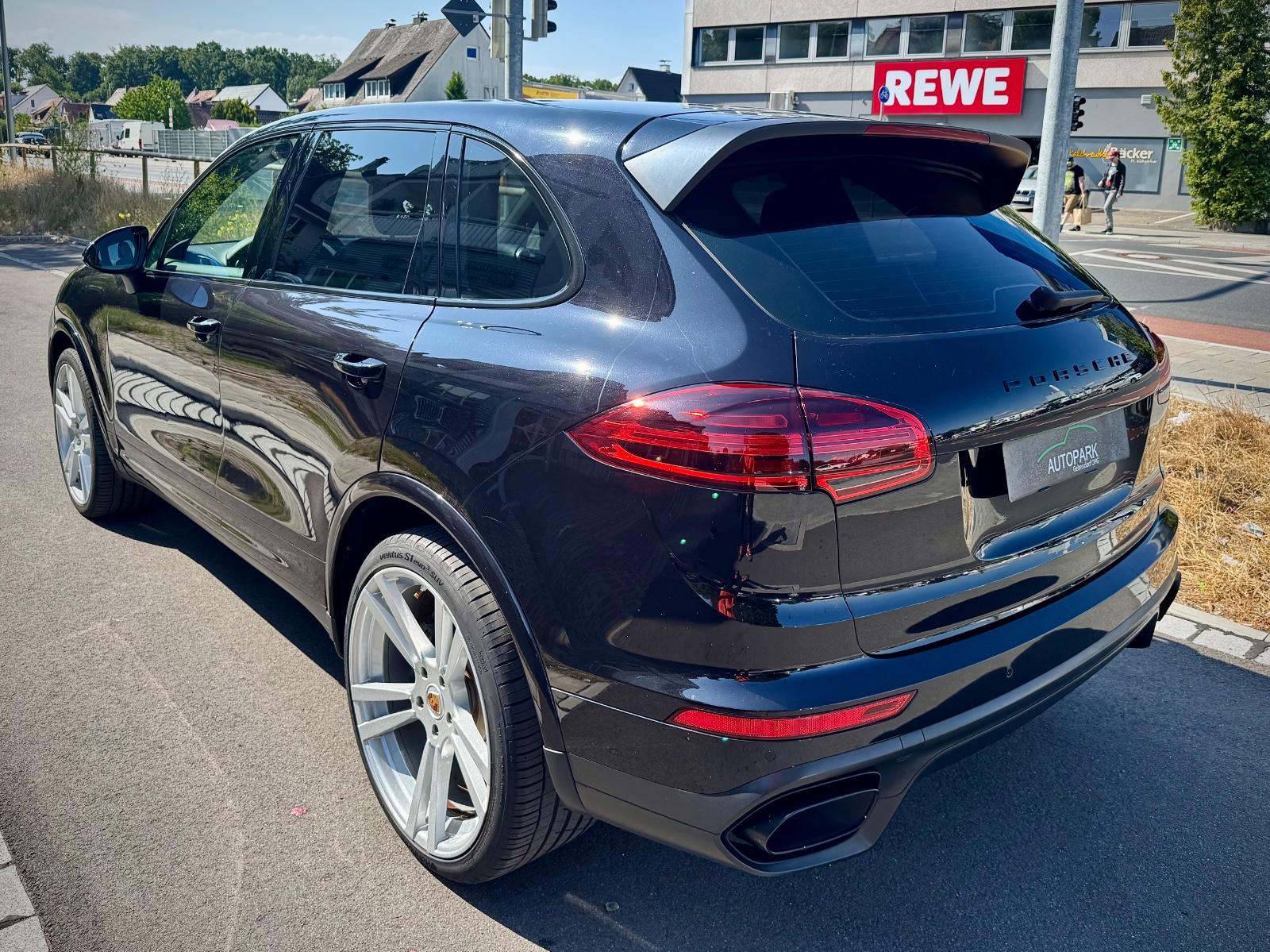 Porsche Cayenne Diesel S/GSD/Memory/4xSHZ/Tempo/Bose/22"