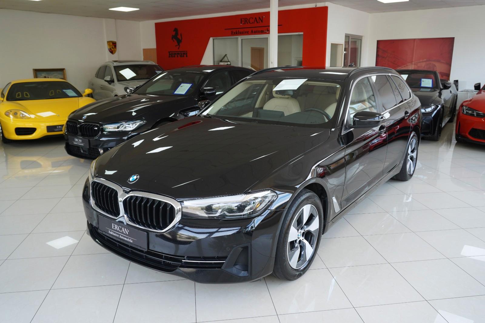 BMW 520d Touring / LED / VirtCo./  Leder / AHK / 19%