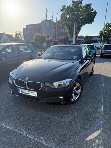 BMW BMW 320d  Modelljahr 2015  TÜV neu  Seh...