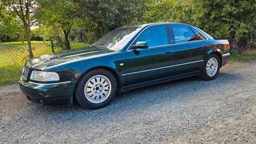 2001 AUDI A8 — фото 4