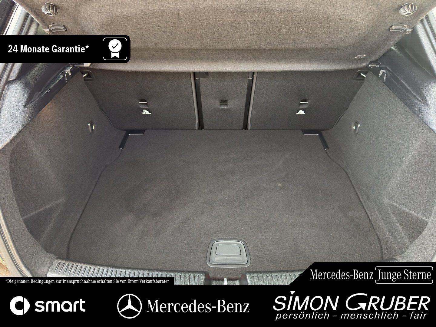 Fahrzeugabbildung Mercedes-Benz A 200 AMG Line Adv. MBeam Ambi MBUX Kamera AHK