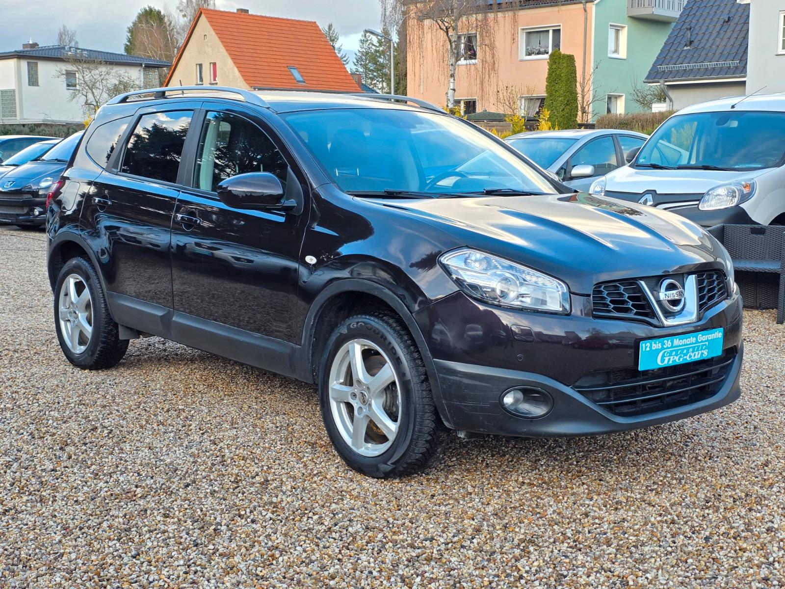 Nissan Qashqai+2 2.0*4x4*Autom*7-Sitzer*Leder*Navi*AHK*