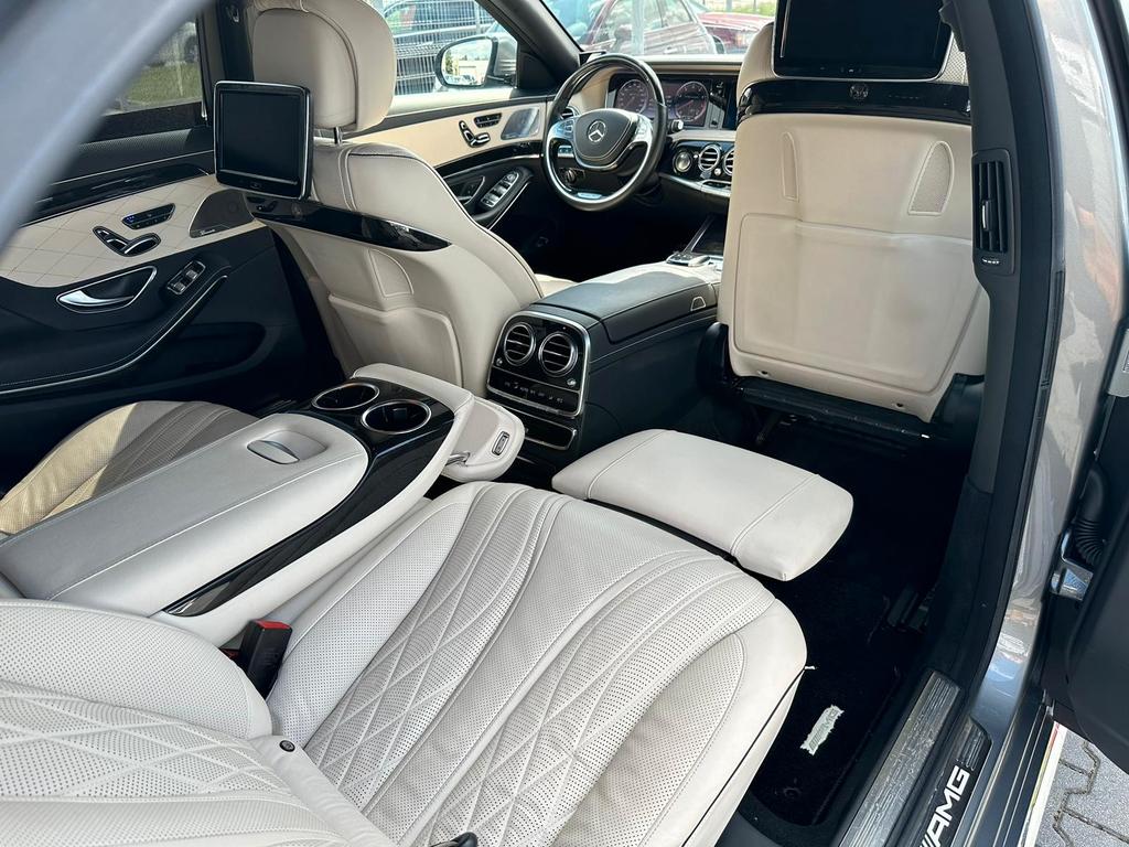 Mercedes-Benz S 65 AMG