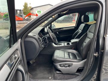 Volkswagen Touareg - 8