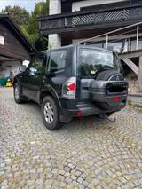 Mitsubishi Pajero 3,2 DI-D 4WD Automatik - - Mitsubishi Pajero: 4.4
