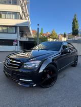 Mercedes-Benz C250 AMG Optik/SPECIAL BLACK EDITION - Mercedes-Benz C-Klasse: Special Edition