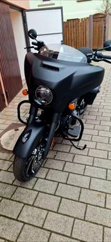 Indian Chieftain dark horse viele Extras  - INDIAN CHIEFTAIN