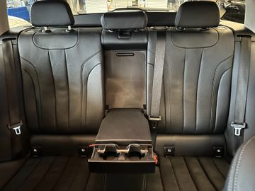 BMW 520 i Touring*1. Hand*Klima*SHZ*Kamera*Navi*AHK*