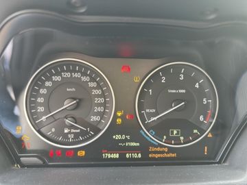 BMW X1 - 10
