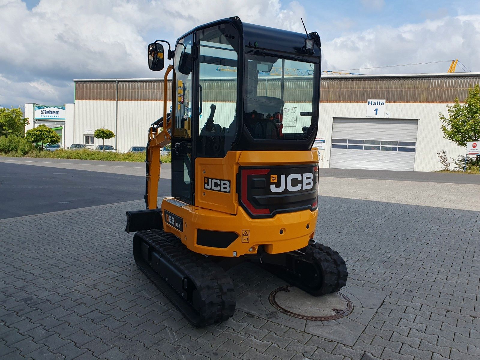 Fahrzeugabbildung JCB 26C-1 Pro Cab / Neufahrzeug / Planierschild