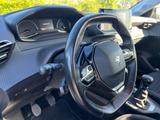 Peugeot 208 PureTech 100 Active Active, Zahnriemen neu - gebrauchte Peugeot 208 aus dem Jahr 2020
