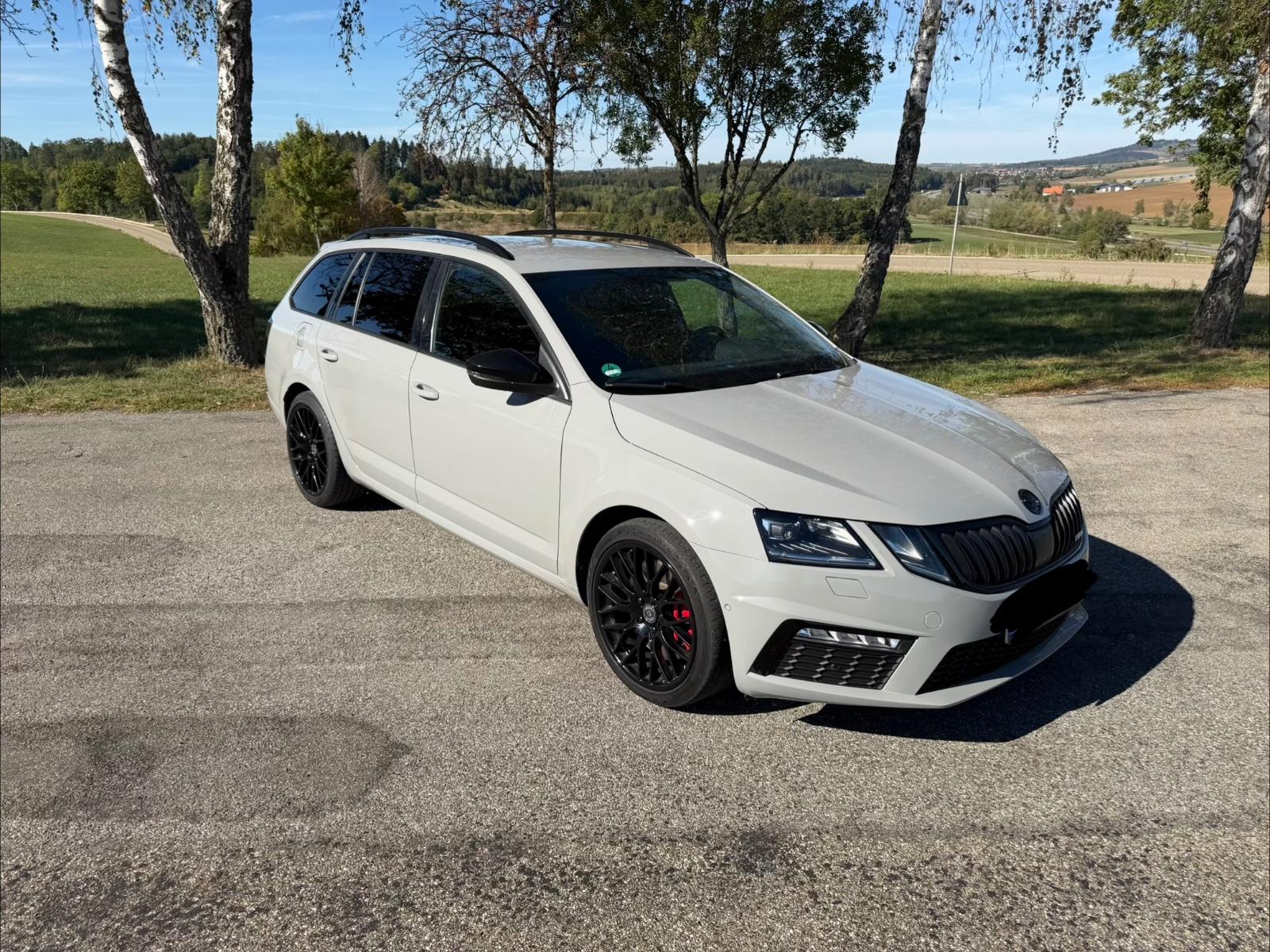 Skoda Octavia Unfallwagen gebraucht kaufen bei mobile.de