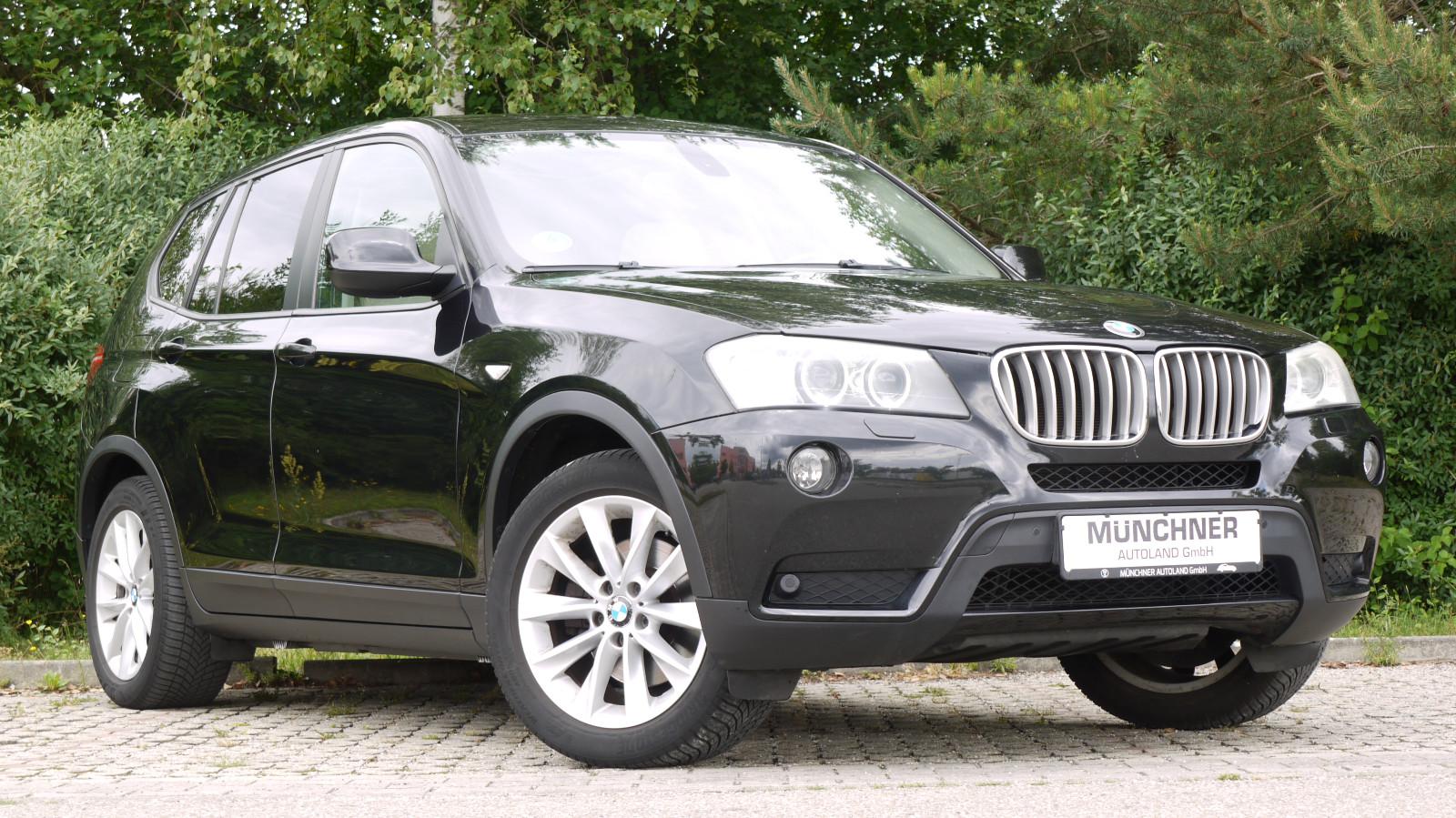 BMW X3 xDrive 28 i Panorama-