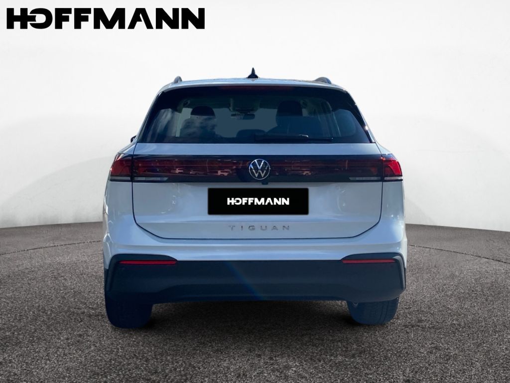 Fahrzeugabbildung Volkswagen Tiguan 1.5 eTSI DSG Life AHZV