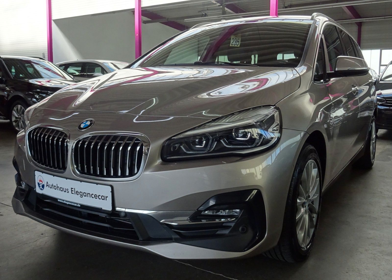 BMW GRAN TOURER 218 d LUXURY LINE*AHK*CAM*