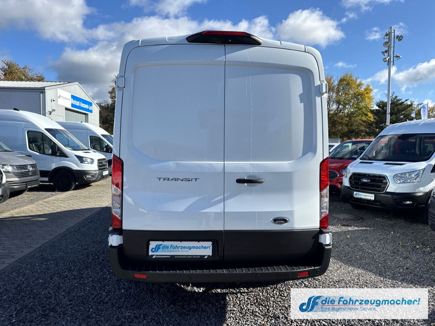 Fahrzeugabbildung Ford Transit Kasten 350 L2 Trend Klimaautom DAB Totwi