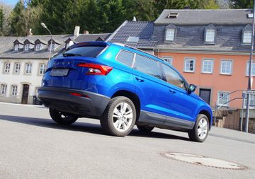 Skoda Karoq 1.5 TSI ACT Ambition*Sitzhz.,Garantie0626