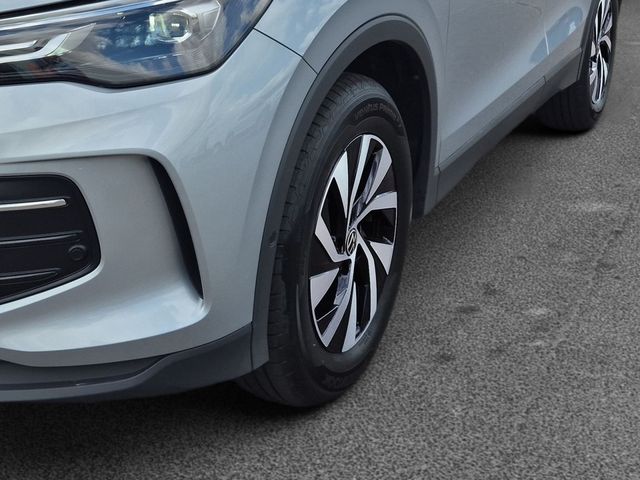 Tiguan 2.0 TDI Life *DSG*LED*AHK*STANDH*NAVI*DAB
