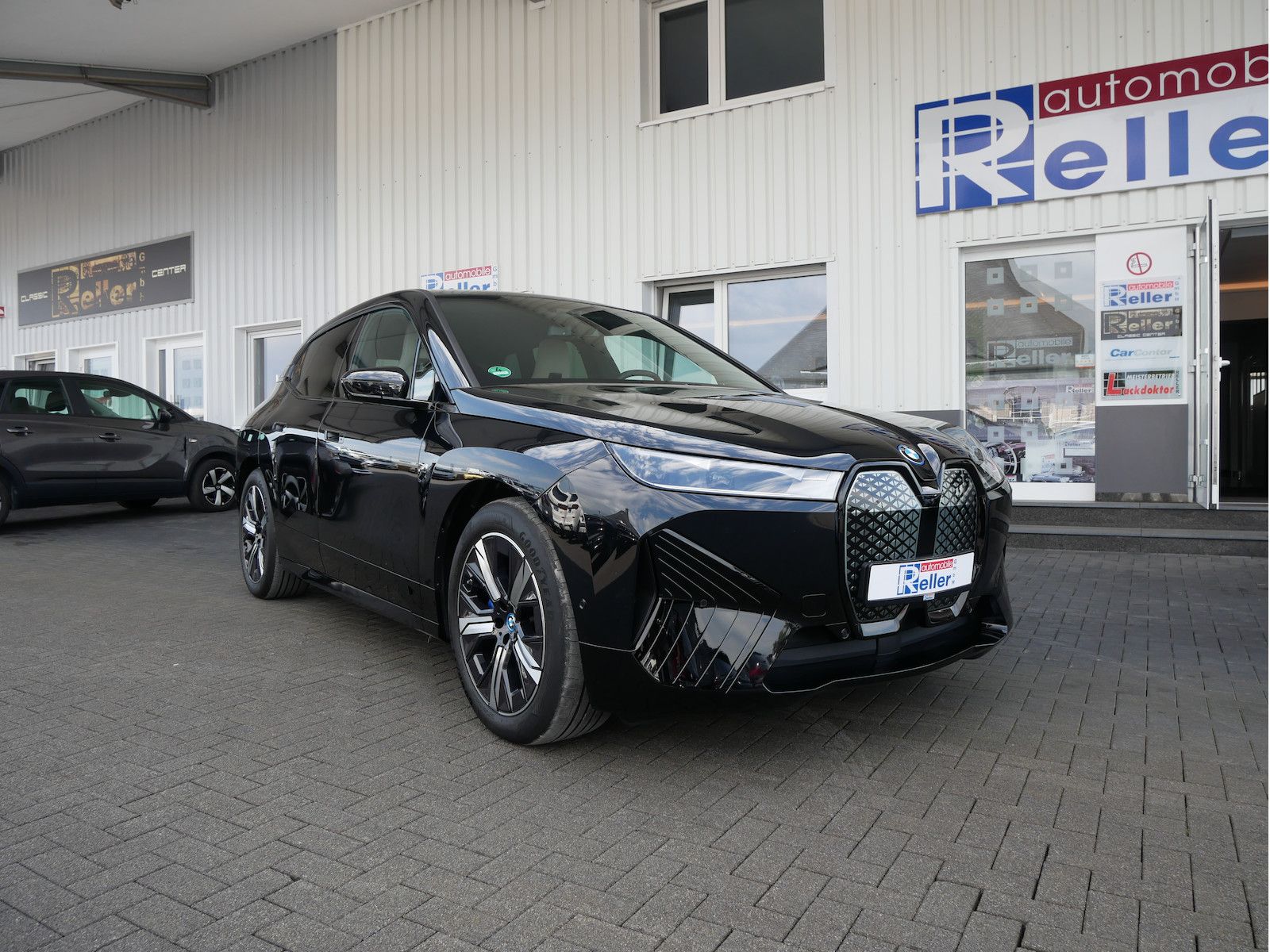 BMW iX 50 xDrive M Sportpaket, H&amp;K, Sky Lounge, 360°