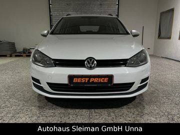 Volkswagen Golf - 2