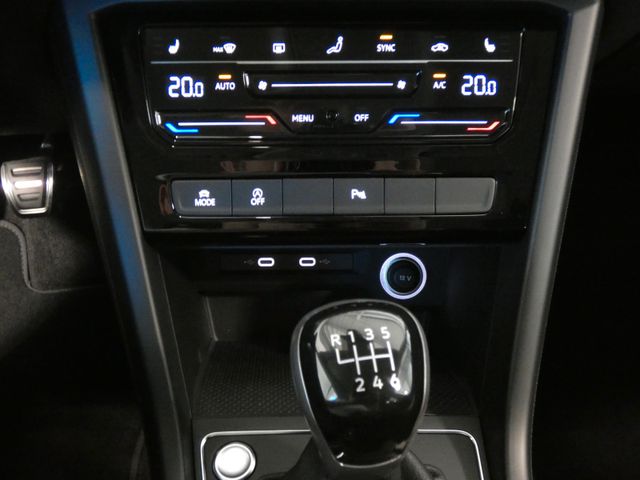 Touran 2.0 TDI MOVE 7-SITZE AHK ACC NAV KAM DAB