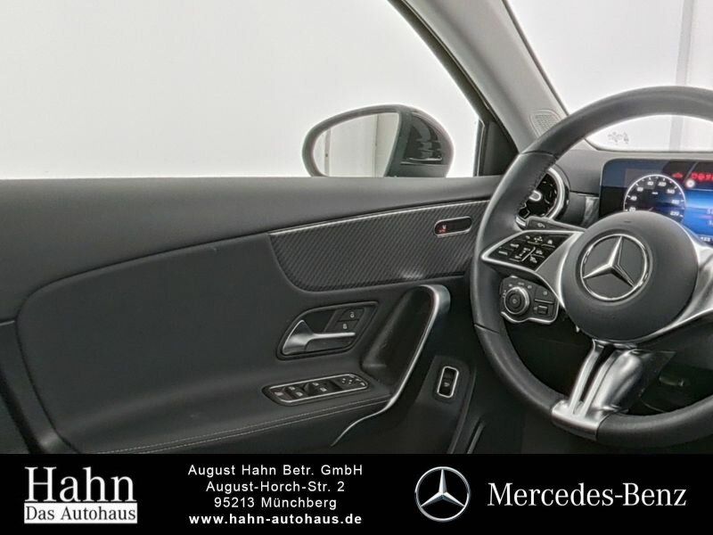 Fahrzeugabbildung Mercedes-Benz A 180 Limo PROGRESSIVE/LED/KAM./STANDH./WINTER/.