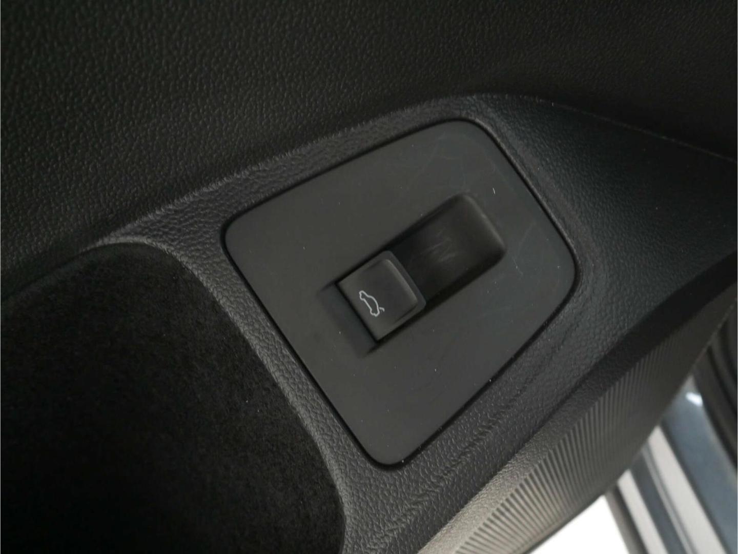 Volkswagen Tiguan Allspace 1.5 TSI Life DSG NAV/LED/AHK, миниатюра 27
