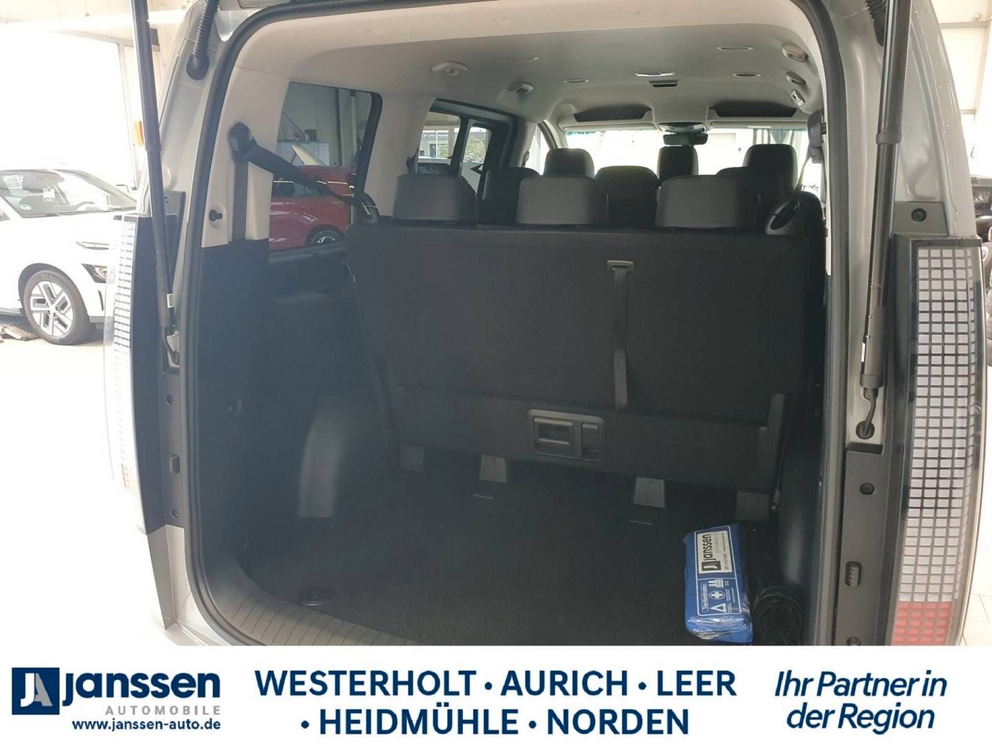 Fahrzeugabbildung Hyundai STARIA 9-Sitzer 2.2 CRDi 8 A/T 2WD (177PS) PRIME