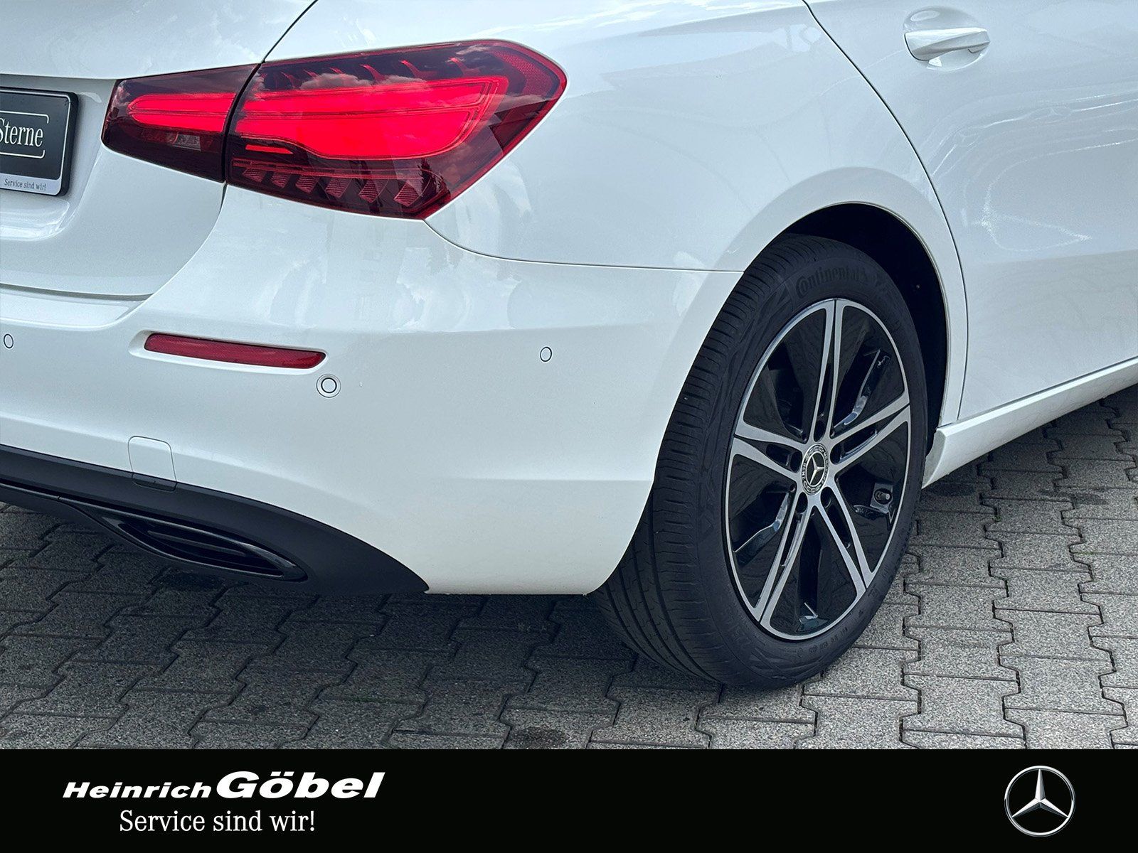 Fahrzeugabbildung Mercedes-Benz A 180 L PROGRESSIVE*APPLE-CARPLAY*KAMERA*NIGHTP*