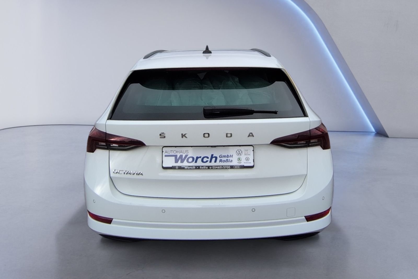 Octavia Combi 2.0 TDI DSG Clever PANO+KAMERA