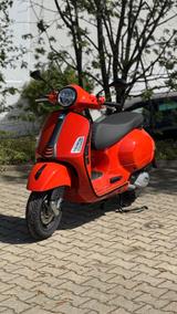 Vespa GTS 125 Super Sport iGet Orange Impulsivo - VESPA ORANGE