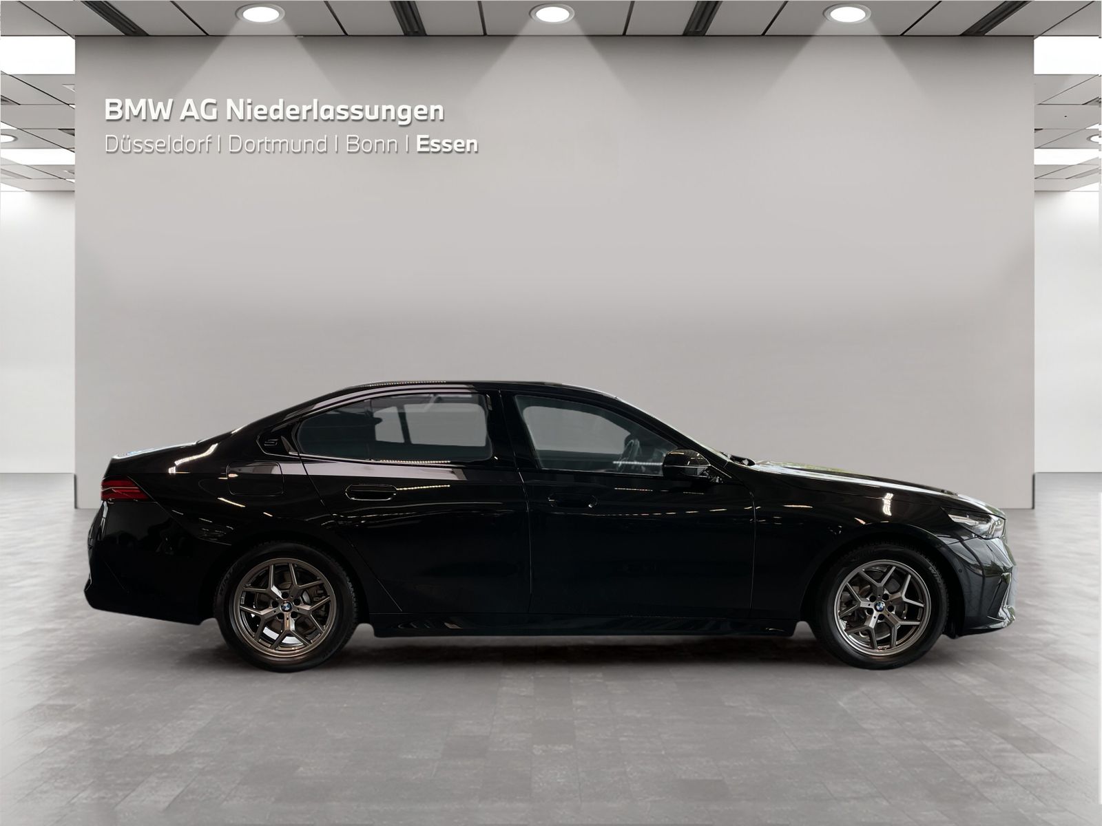 BMW 520d Limousine M Sport AHK Driv.Assist Kamera foto 4