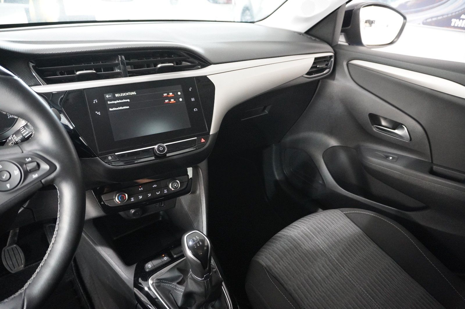 Fahrzeugabbildung Opel Corsa F 1.2 EDITION NAVI/LED/TEMP/PDC/SPORT/DAB+