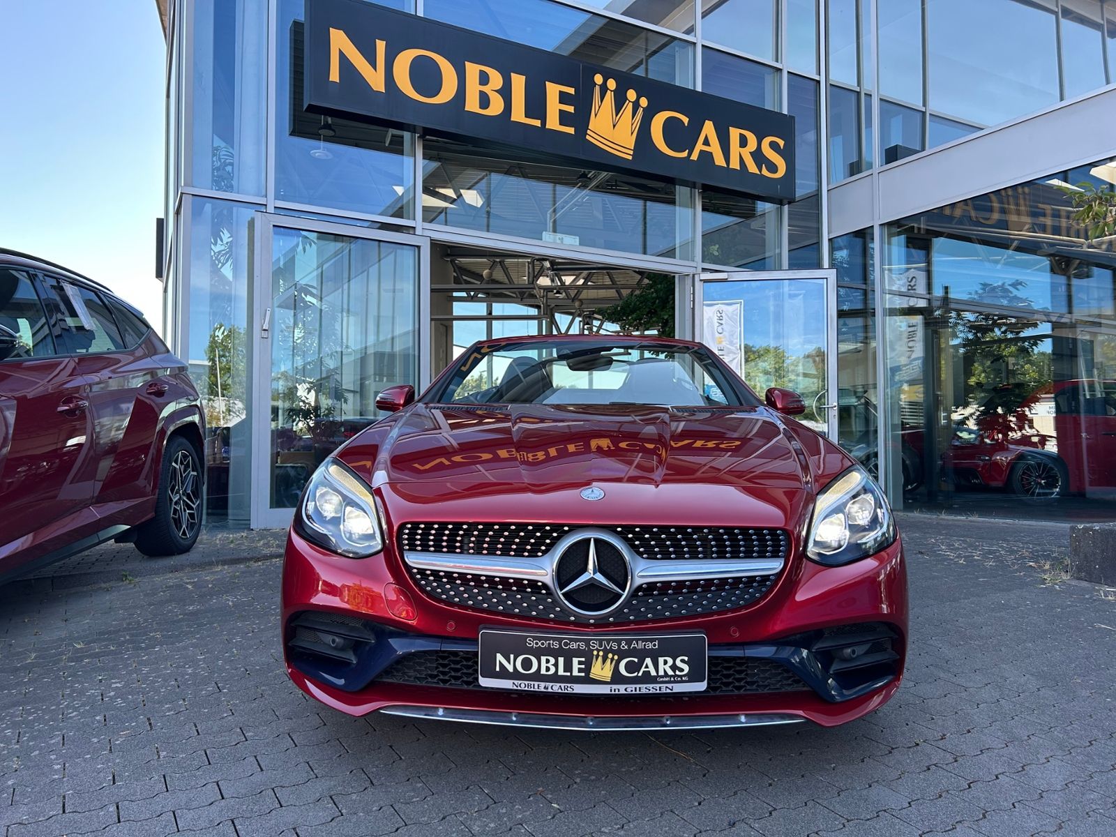 Fahrzeugabbildung Mercedes-Benz SLC 300 Roadster AMG Line KLIMA LED NAVI