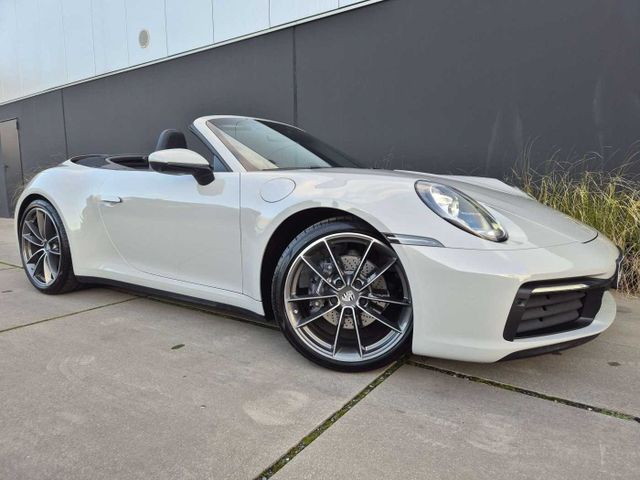 Porsche 911 /992 Cabrio 3.0 Turbo PDK*KEYLESS*ACC*MATRIX