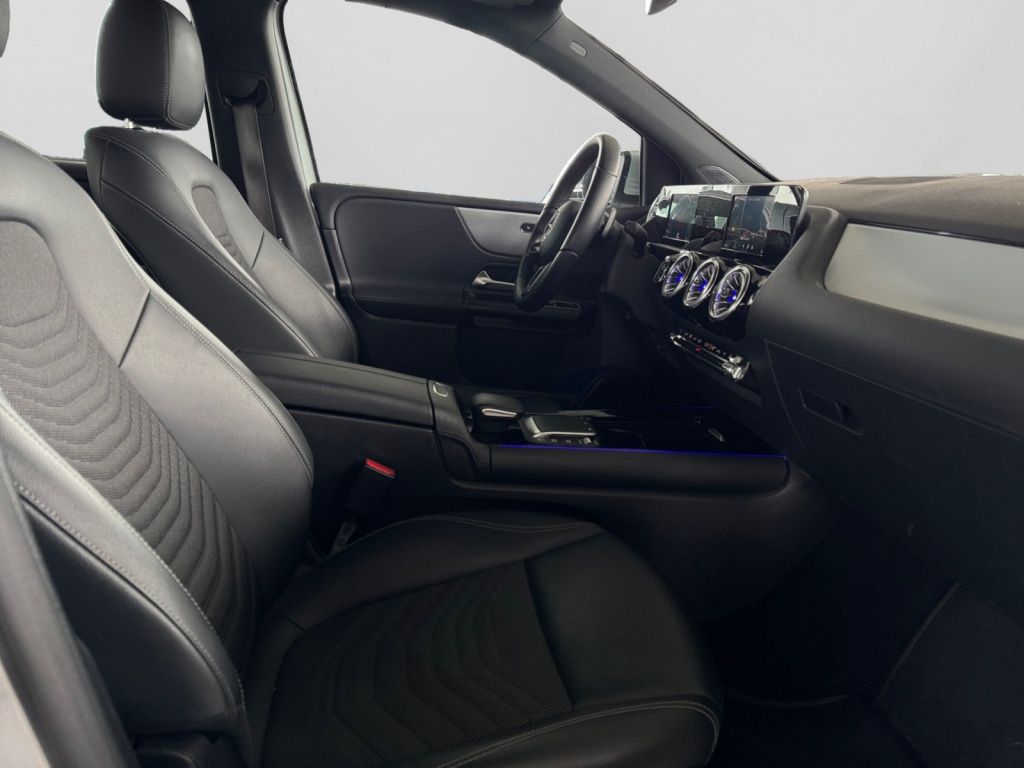 Mercedes-Benz B 180 STYLE|MBEAM|MBUX|SHZ|360°|DISTR|STANDH foto 12