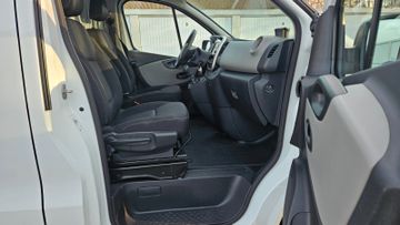 Renault Trafic - 9