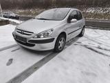 Peugeot 307 - gebrauchte Peugeot 307 aus dem Jahr 2003