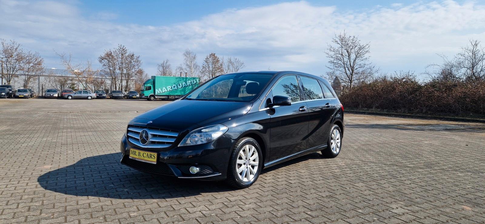 Mercedes-Benz B 180 BlueEFFICIENCY Edition 1