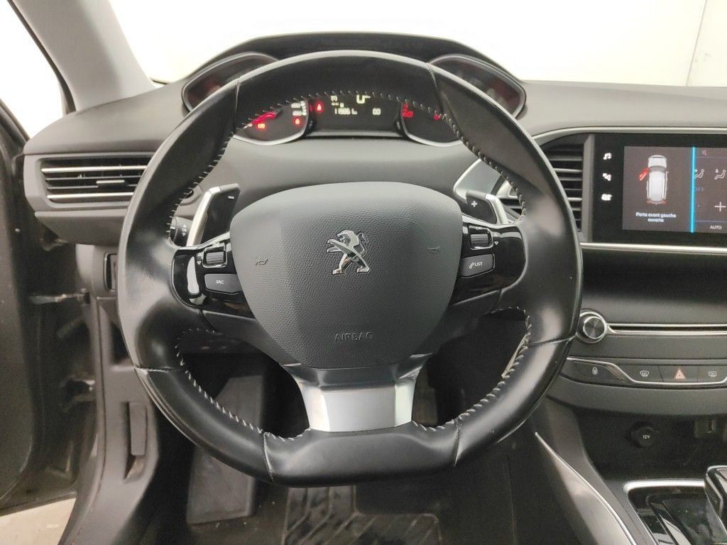Fahrzeugabbildung Peugeot 308 SW Active 1.5D NAVI/LED/PDC/ALU/TEMPOMAT