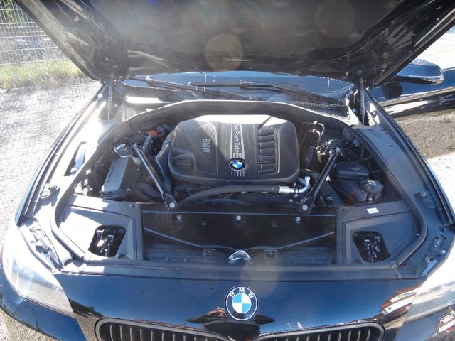 Fahrzeugabbildung BMW 535d xDrive/M-Sport Paket/86.000km/Standheizung