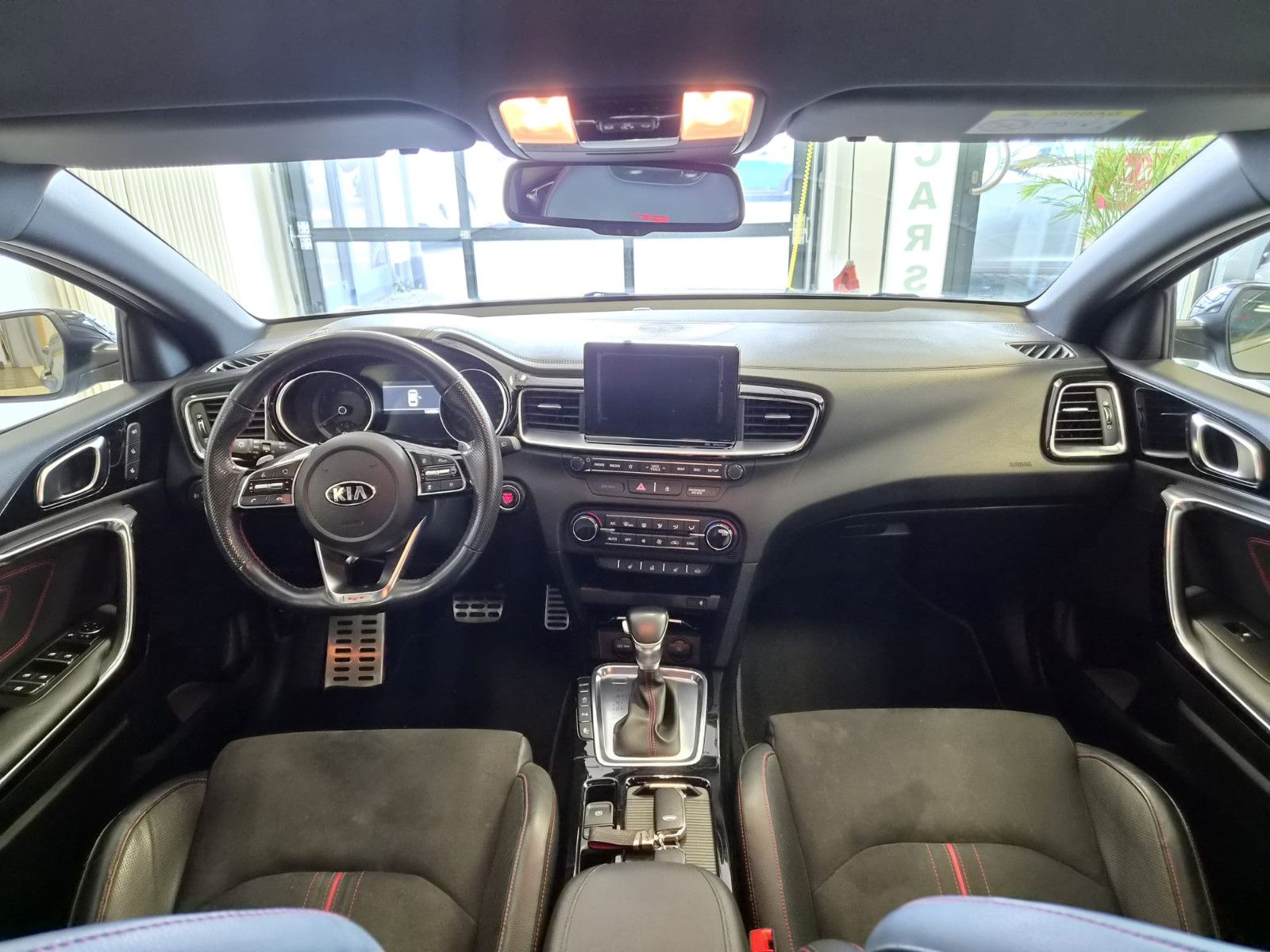 Fahrzeugabbildung Kia pro cee'd / ProCeed GT/ JBL / GEPFLEGT