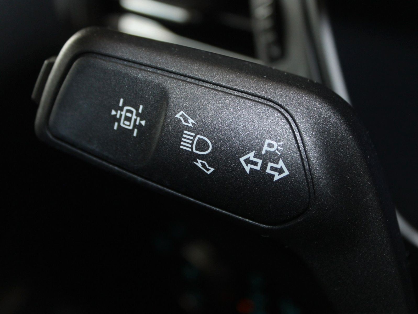 Fahrzeugabbildung Ford Kuga 2.5 PHEV ST-Line Aut. Panodach WinterPaket