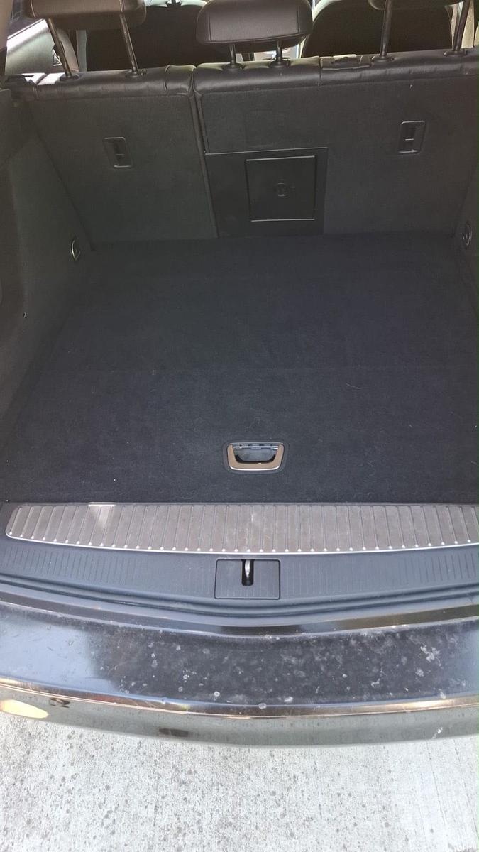 Opel Astra 2011 — photo 11