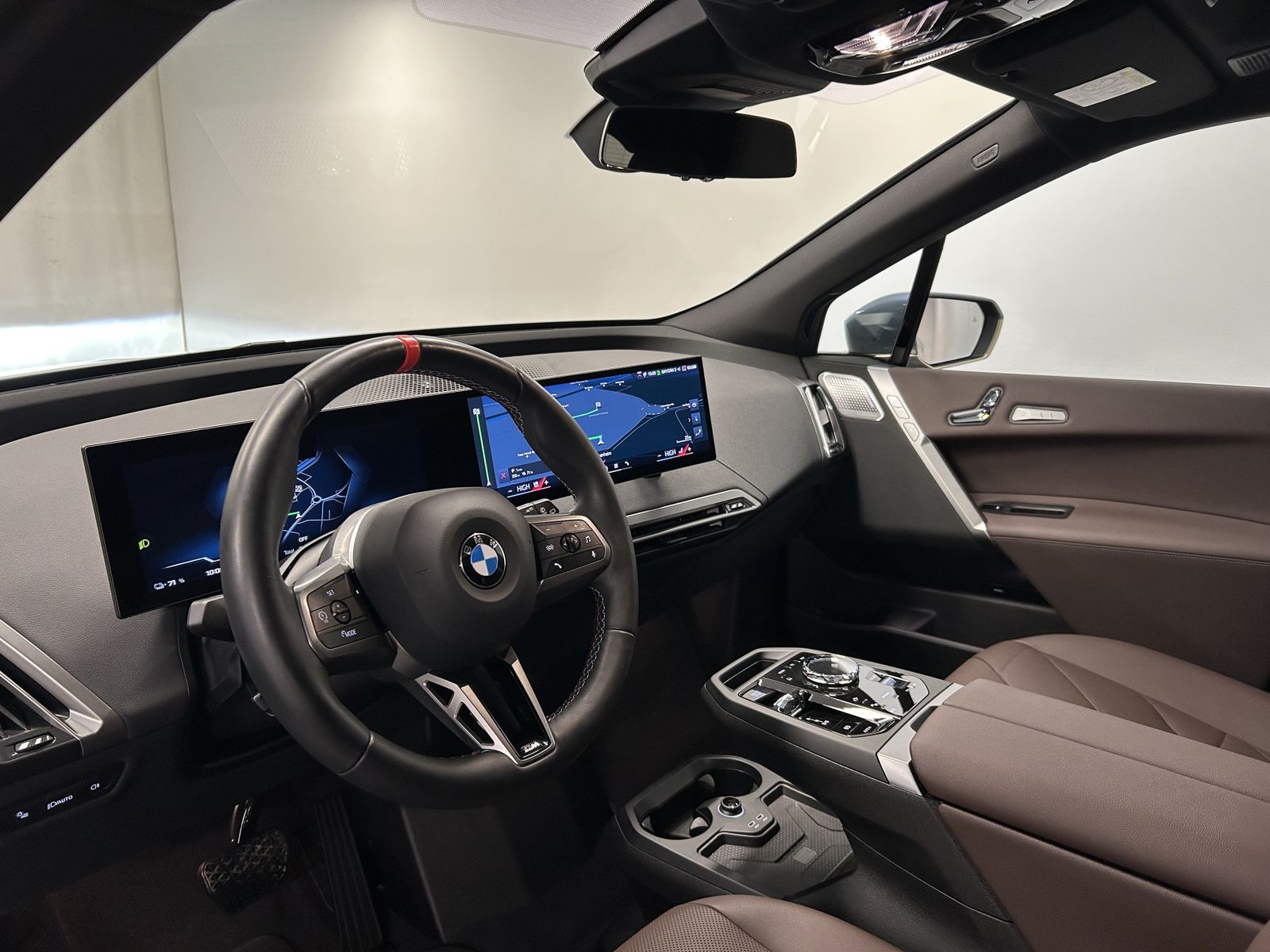 BMW iX - Bild 27