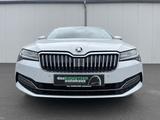 Skoda Superb Combi 2.0 TDI DSG Style 138€ m. 20% Anzah - Skoda Superb Style mit Diesel-Antrieb