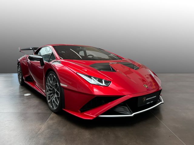 Lamborghini Huracán STO Akrapovic Ad Personam