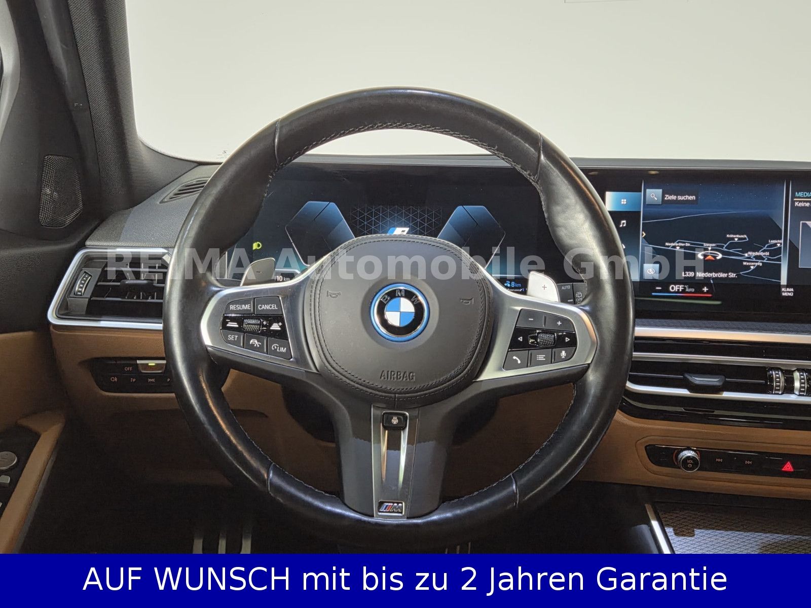 Fahrzeugabbildung BMW 320e Touring xDrive M Sport, LED, HUD